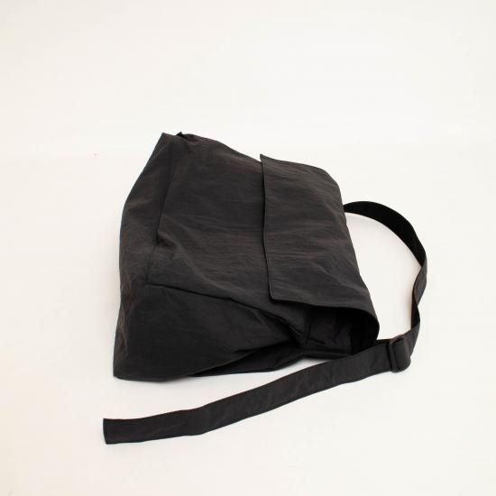 ERA. (イーラ) / 「SHRINK NO MESSENGER BAG」－ WEEKENDER SHOP