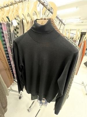 PIACENZA タートルネック | ヴァージンウール - Del Fiore Online Shop
