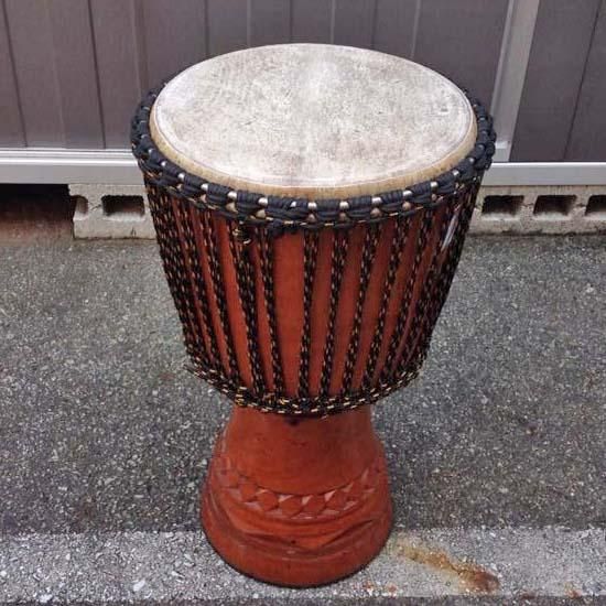 ギニアジェンベ(ジャンベ） | 西アフリカの伝統的な太鼓 - ジャンベ