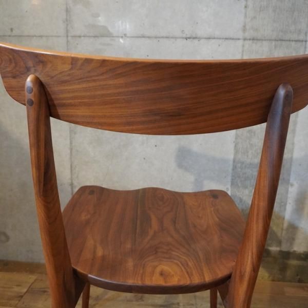 IDC OTSUKA(大塚家具)のFill2(フィル2) ウォールナット無垢材