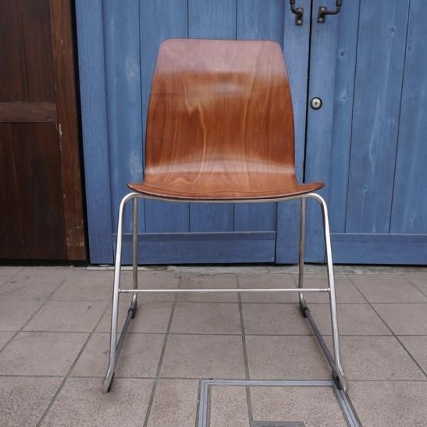 西ドイツ PAGHOLZ(パグホルツ)社のPAGWOOD(パグウッド)が使用された