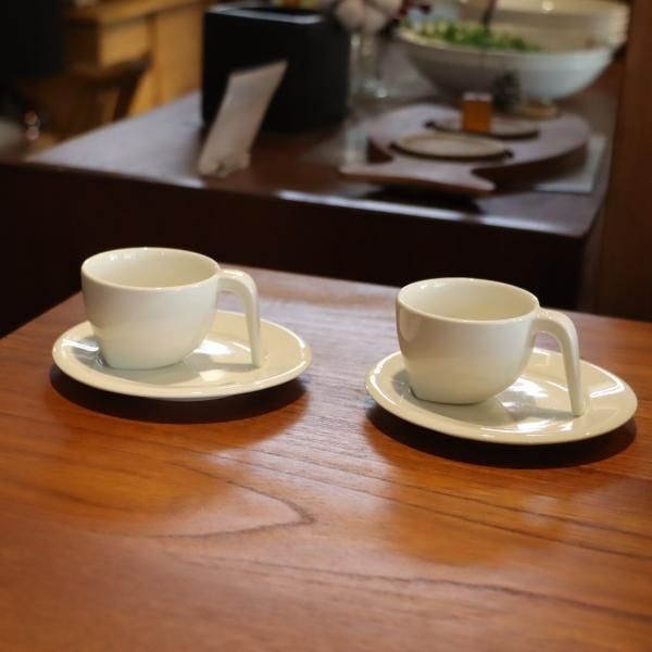 フィンランドARABIA(アラビア) 社のStefan Lindfors(ステファン