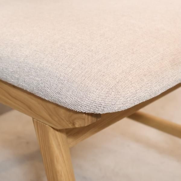 unico(ウニコ)のSIGNE(シグネ)シリーズのダイニングチェア2脚セット