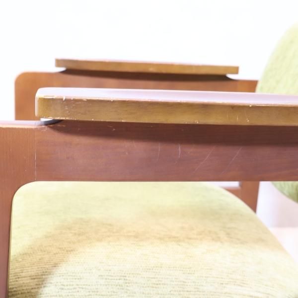 人気のkarimoku(カリモク家具)のオールドカリモク アームチェアです