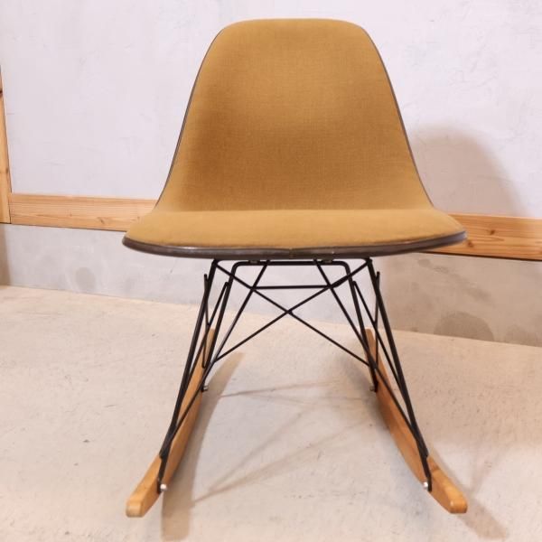 Hermanmiller(ハーマンミラー)社のイームズ ロッカーベース サイド