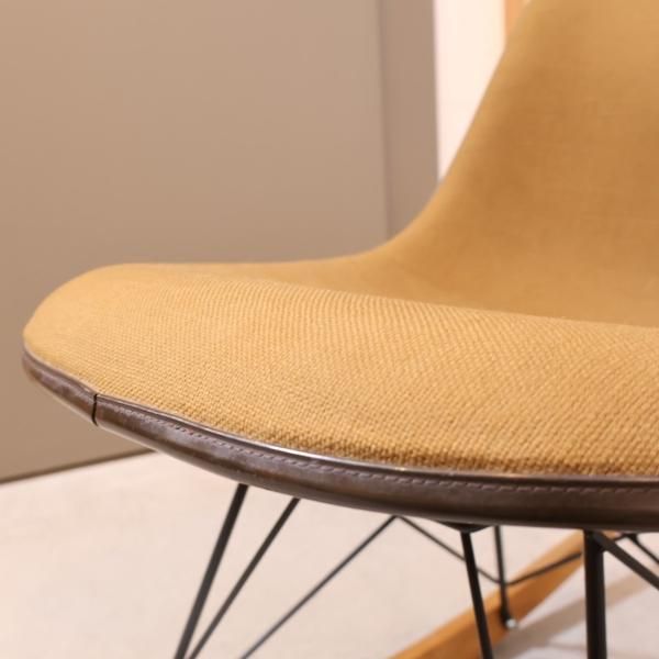 Hermanmiller(ハーマンミラー)社のイームズ ロッカーベース サイド