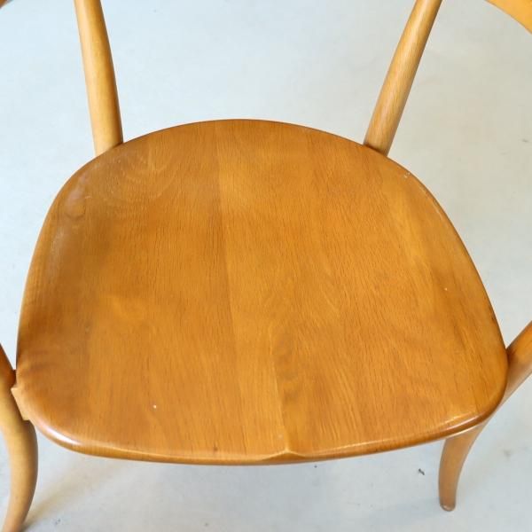 キツツキマークでお馴染みの飛騨産業より佐々木 敏光デザインの