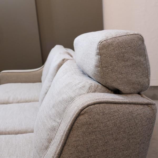 unico(ウニコ)のCLAD(クラード) 3シーターソファ/ヘッドレスト付です