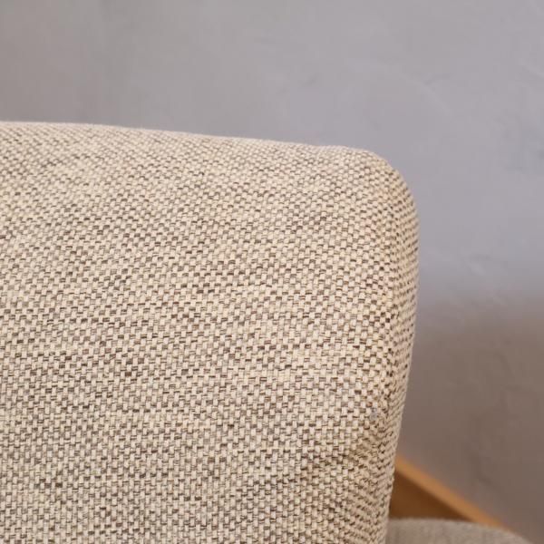 unico(ウニコ)のTREL(トレル) 2シーターソファです。シンプルで