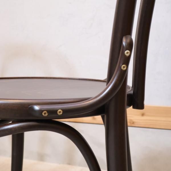 チェコの曲木家具で有名なTON(トン)CRES(クレス)ベントウッド