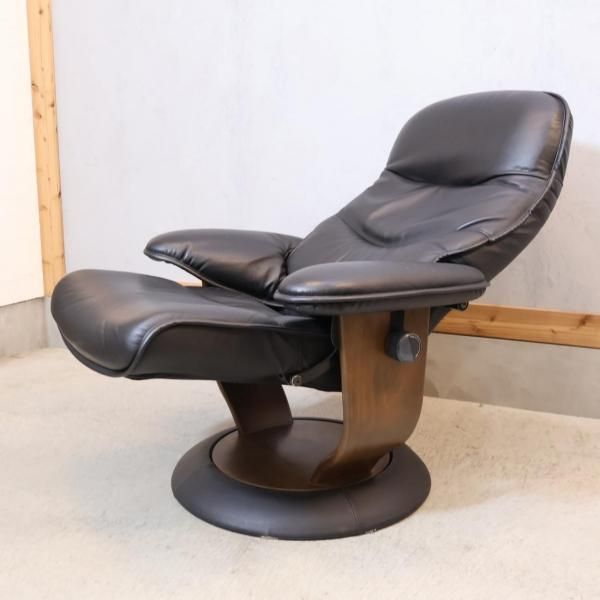 karimoku(カリモク家具)のRT5136 本革 リクライニングチェア