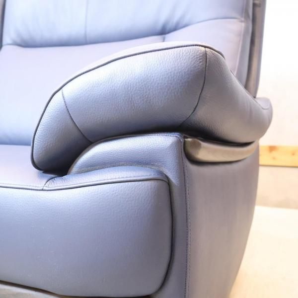 人気のkarimoku(カリモク家具)よりChitano(チターノ)の本革を使用した