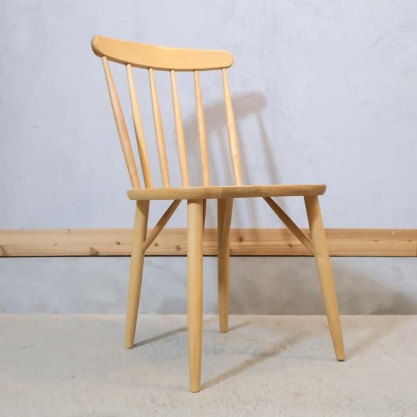 MIKIMOKU(ミキモク)のメープル無垢材を使用したナチュラルなシリーズ