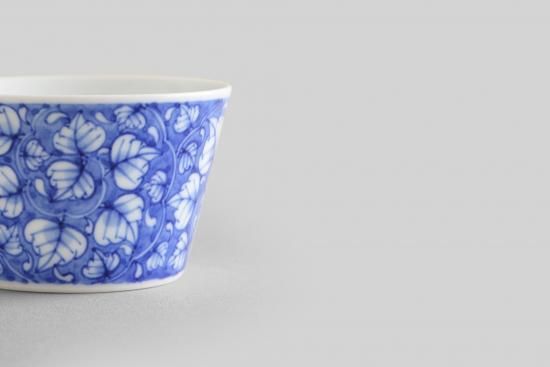 有田焼 中仙窯 染付 唐草 中尾恭純