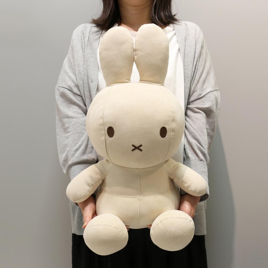 Faux Suede Beige【祝70周年の限定アイテム】 - marcs store