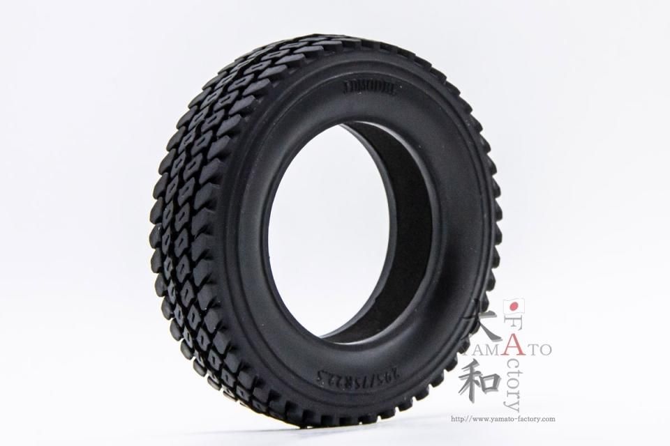 タミヤ1/14トラック 扁平 ラジアルタイヤ