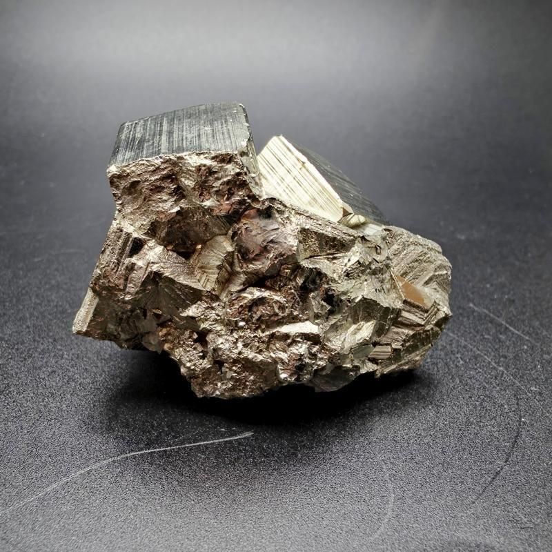 ペルー産 パイライト クラスター 】 | めのうの店川島【公式通販】創業