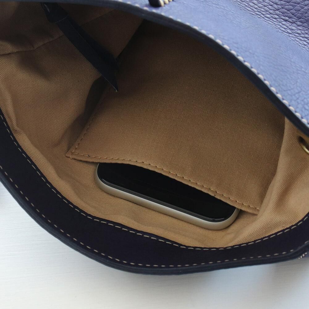 送料無料】 本牛革斜め掛けレザーショルダーバッグ hana ネイビー