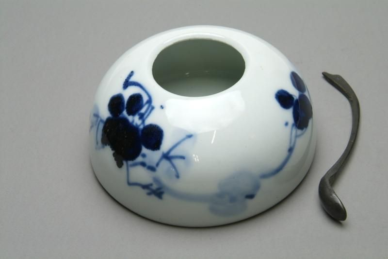 水盂 手描き青花 葡萄 - 書道用具専門店 西本皆文堂 オンラインショップ