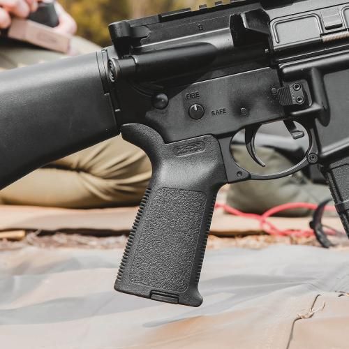 MAGPUL］MOE Grip-AR15/M4 - ミリタリーショップ マイトリー / サバゲ