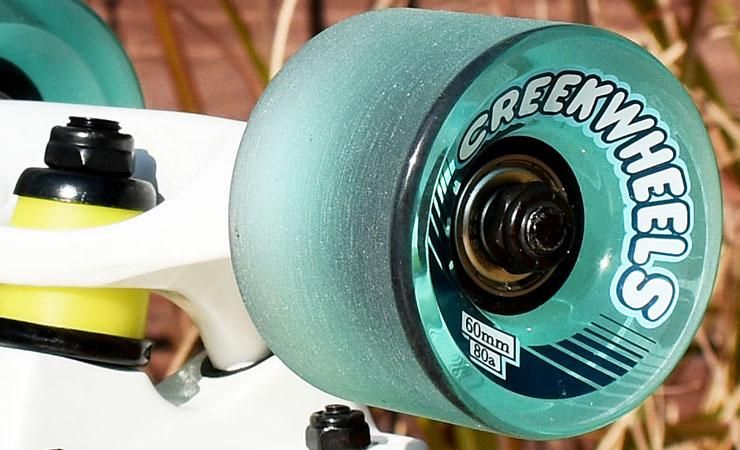 ミラーディヴィジョン サーフスケート コンプリートスケートボード