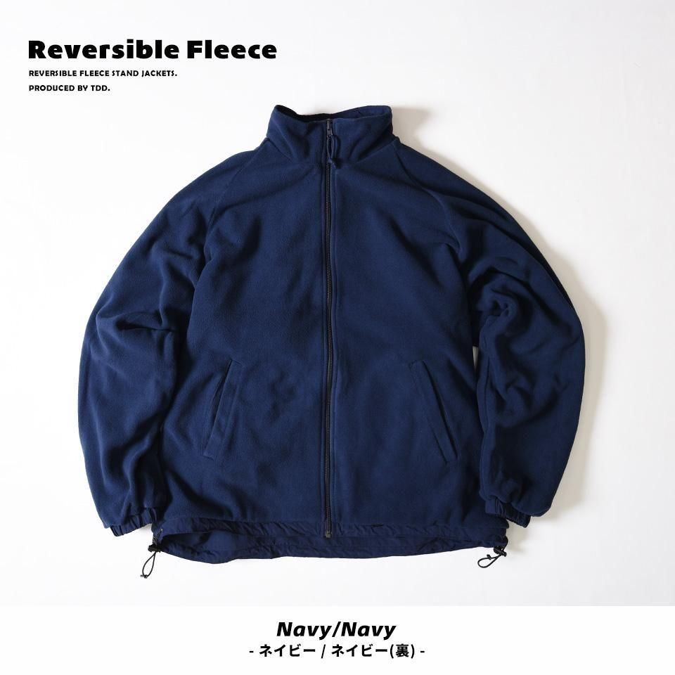 90年代を彷彿とさせるリバーシブルアウター ナイロンジャケット