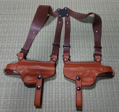 イーストA 革製ワイドハーネスタイプ ホリゾンタルシルエット