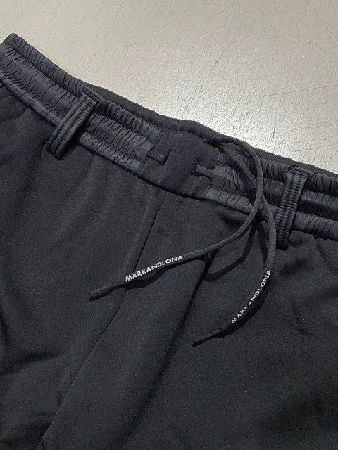 MARK&LONA マーク＆ロナCODEトラックパンツCD11 black MCM-4C-AT52- 夜