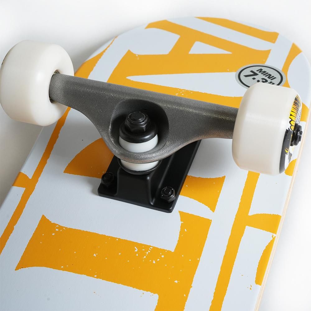 ANTI HERO ( アンタイヒーロー ) 子供用キッズコンプリートデッキ