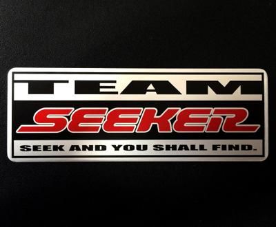 TEAM SEEKER officialメタルステッカー - SEEKER WEB オンライン