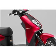 ニコンF3」誕生40年記念ウォッチ、200点限定でオンライン販売 - 価格.com