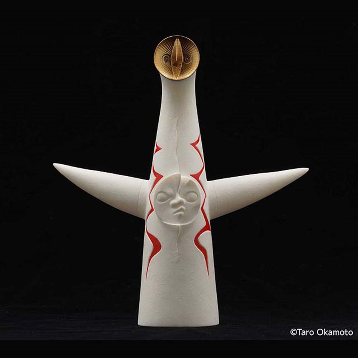 海洋堂、全高約160mmのソフビ「太陽の塔 TOWER OF THE SUN」 - 価格.com