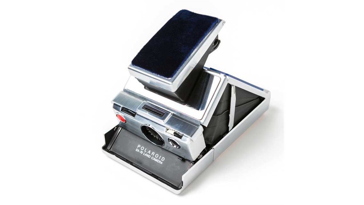 ポラロイドSX-70」復刻版モデルが蔦屋家電で限定販売、110,000円