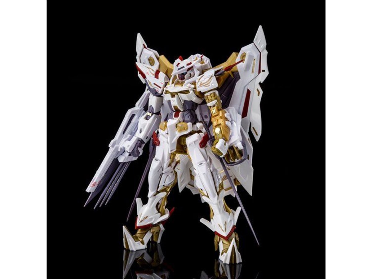 バンダイ、ガンプラ「RG ガンダムアストレイ ゴールドフレーム天