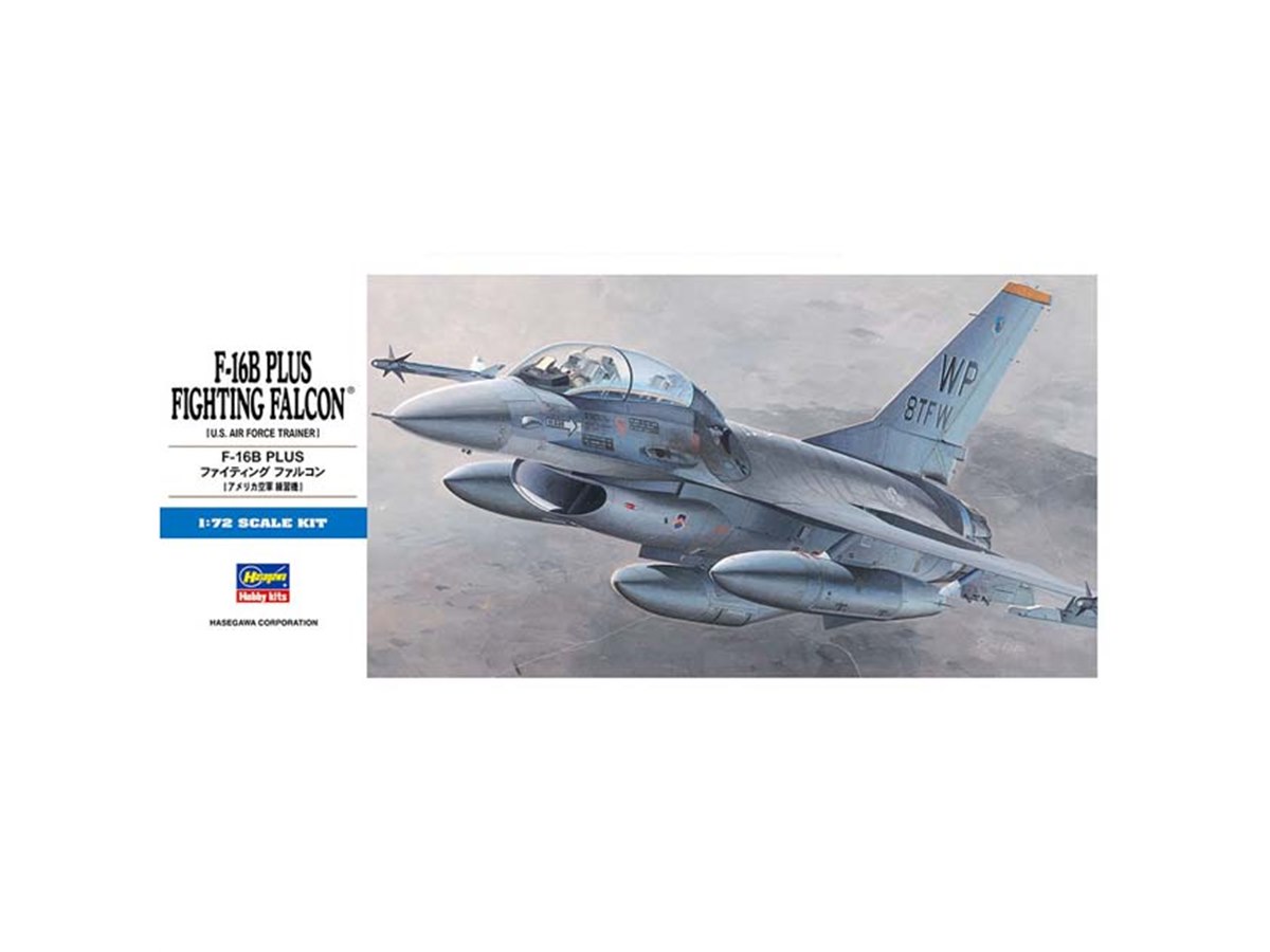 米空軍「F-16B PLUS ファイティング ファルコン」の1/72模型、本日8/25