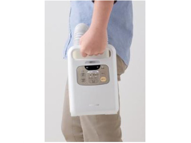 アイリスオーヤマ、ふとんを2枚同時に乾燥できる「ふとん乾燥機