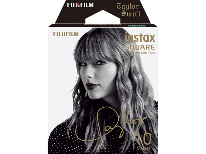富士フイルム、テイラー・スウィフトがデザインを監修した正方形チェキ