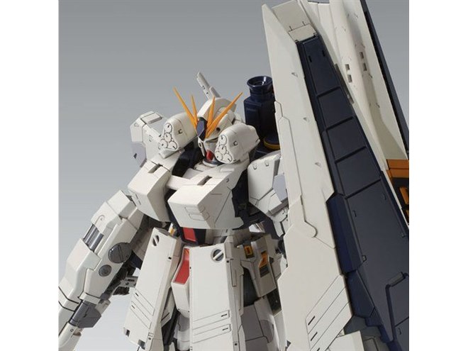 バンダイ、ガンプラ「MG 1/100 νガンダム HWS Ver.Ka」をプレバンで