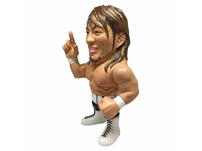 新日本プロレス」オカダと棚橋が全高13.5cmのフィギュアに、各3,500円