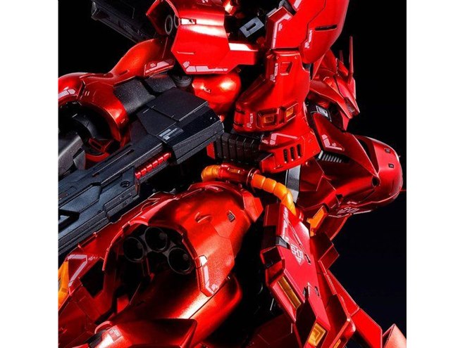 バンダイ、特別仕様のガンプラ「RG 1/144 サザビー［スペシャル