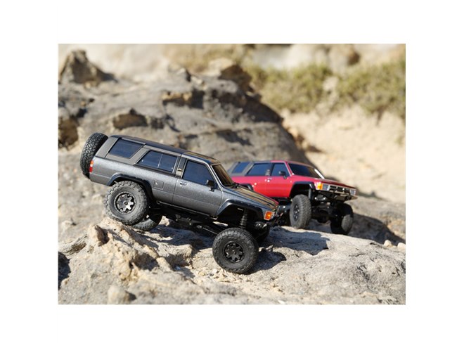 京商、手のひらサイズの1/24電動RC「トヨタ 4ランナー（ハイラックス