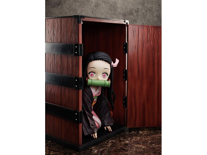 鬼滅の刃、全高約44cmのビッグサイズ「箱入り禰豆子」約40万円で発売