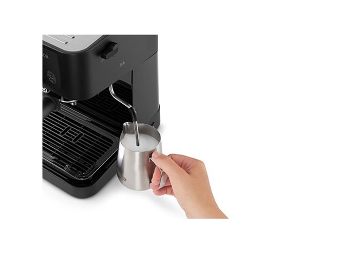 ミルクメニューも楽しめる「デロンギ スティローザ エスプレッソ