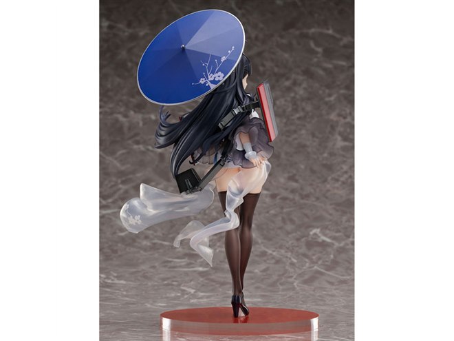 アズールレーン」“美脚が見どころ”の軽巡洋艦・逸仙（イーシェン）1/7