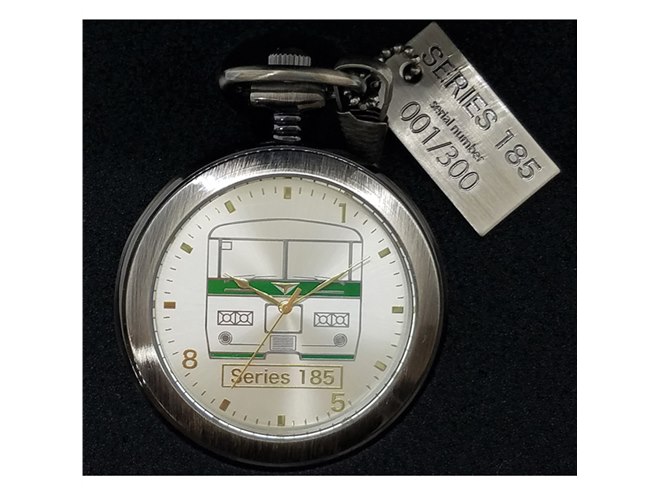 まもなく定期運用終了、JR東日本「185系電車 懐中時計」を限定生産500