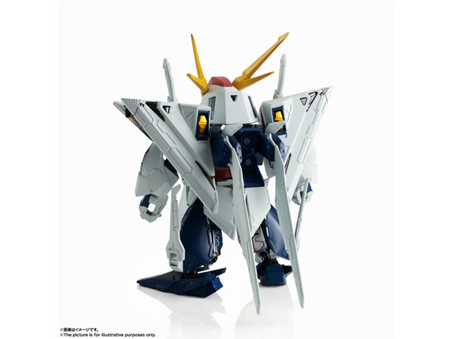 閃光のハサウェイ」“エッジの効いたデザインアレンジ”のΞガンダムが