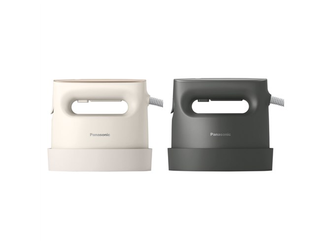 パナソニック、「瞬間4倍パワフルスチーム」搭載の衣類スチーマー「NI