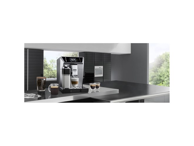 デロンギ、フラッグシップ全自動コーヒーマシン「プリマドンナ クラス