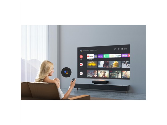 XGIMI、投影距離20cmで100型4K映像を実現する超短焦点プロジェクター