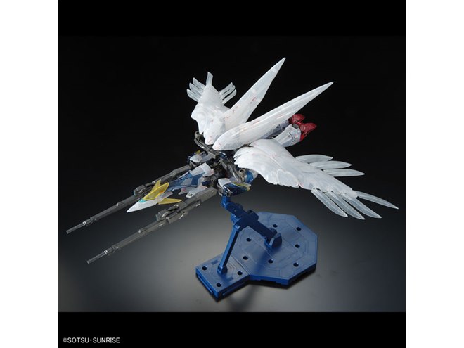 ガンプラ「MG 1/100 ウイングガンダムゼロEW Ver.Ka」限定クリアカラー